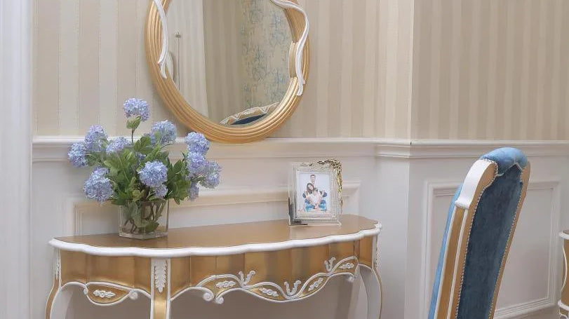 Wood Vanity: French Solid Wood Dresser for High End Bedroom Furniture by Ritong Furnishing - RITONG HOME Furnishing