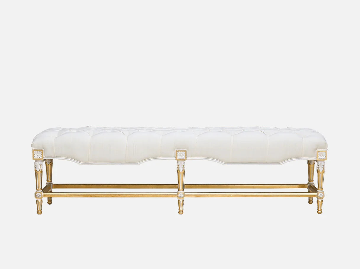 White bedroom bench BE-072 with French carved beechwood and gold leaf details