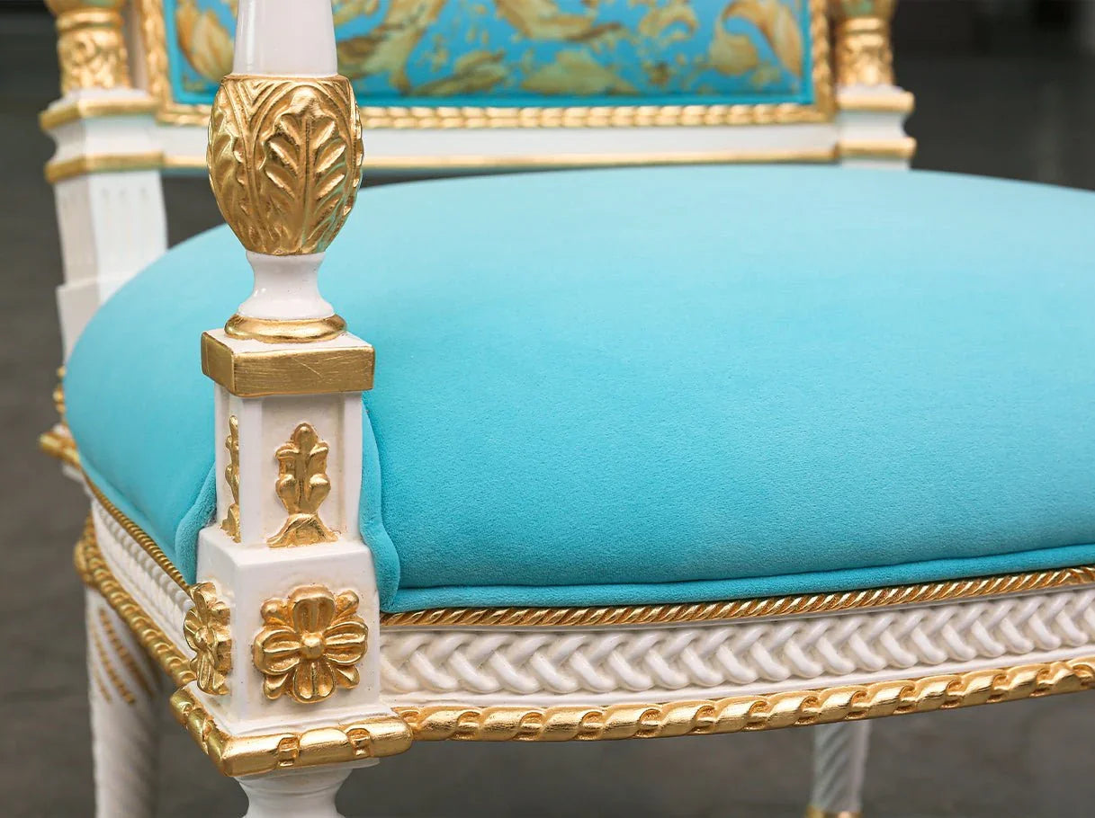 High back dining chairs AC-001 in detail: Velvet seats, jacquard backs – perfect for french style interiors