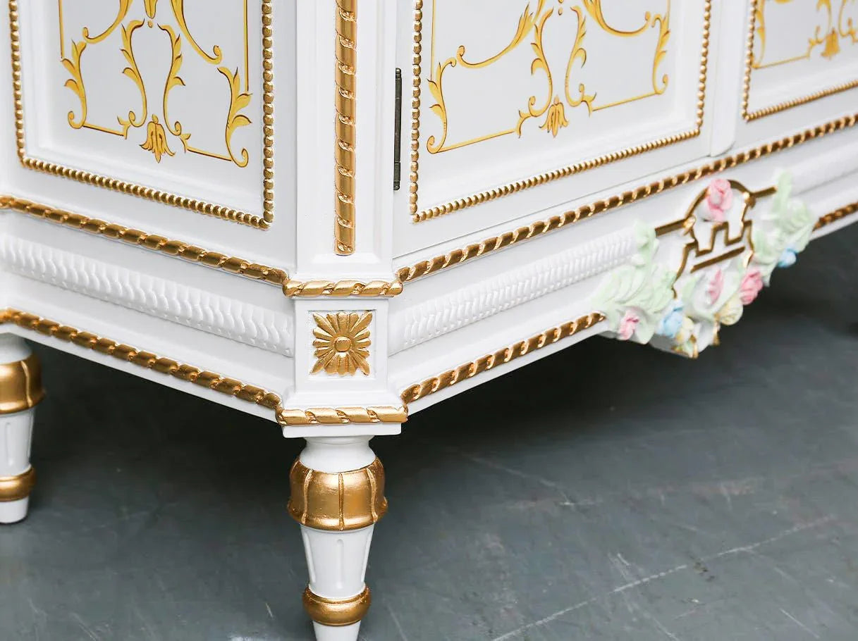 Liquor cabinet C-454 leg detail: Intricate wood carving with gold leaf embellishments, sturdy beech wood structure.