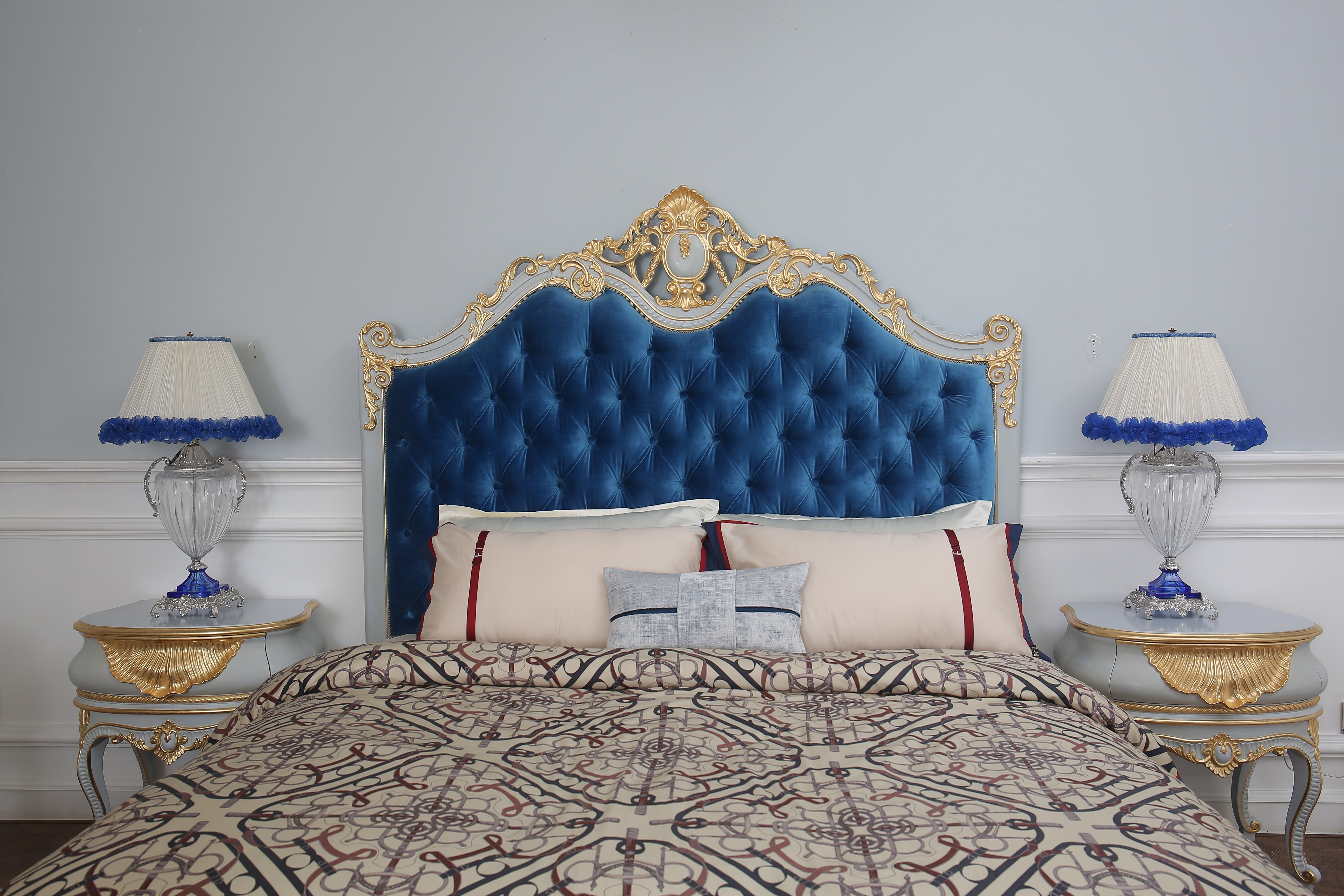 Antique Nightstands: French Bedroom Furniture Nightstands & Custom Nightstand - RITONG HOME Furnishing