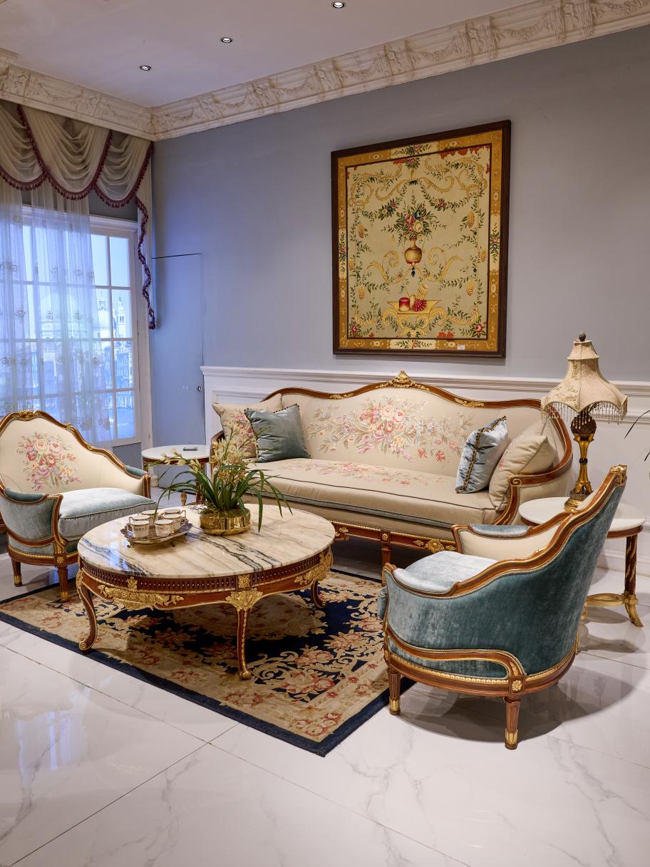 Luxury Three Seater Sofa: Fancy Sofas for Living Room & High End Furniture - RITONG HOME Furnishing