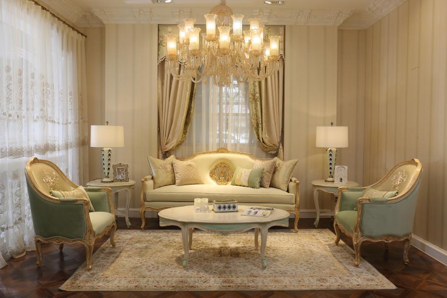 Velvet Armchair: Elegant French Style Furniture by Ritong Furnishing - RITONG HOME Furnishing